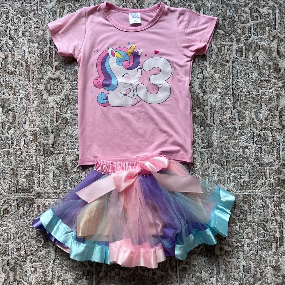 Pink Unicorn 3rd Birthday Outfit with Tutu (Worn Once) đŠ đ